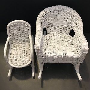 Lot of 2 Wicker rocking chairs for dolls